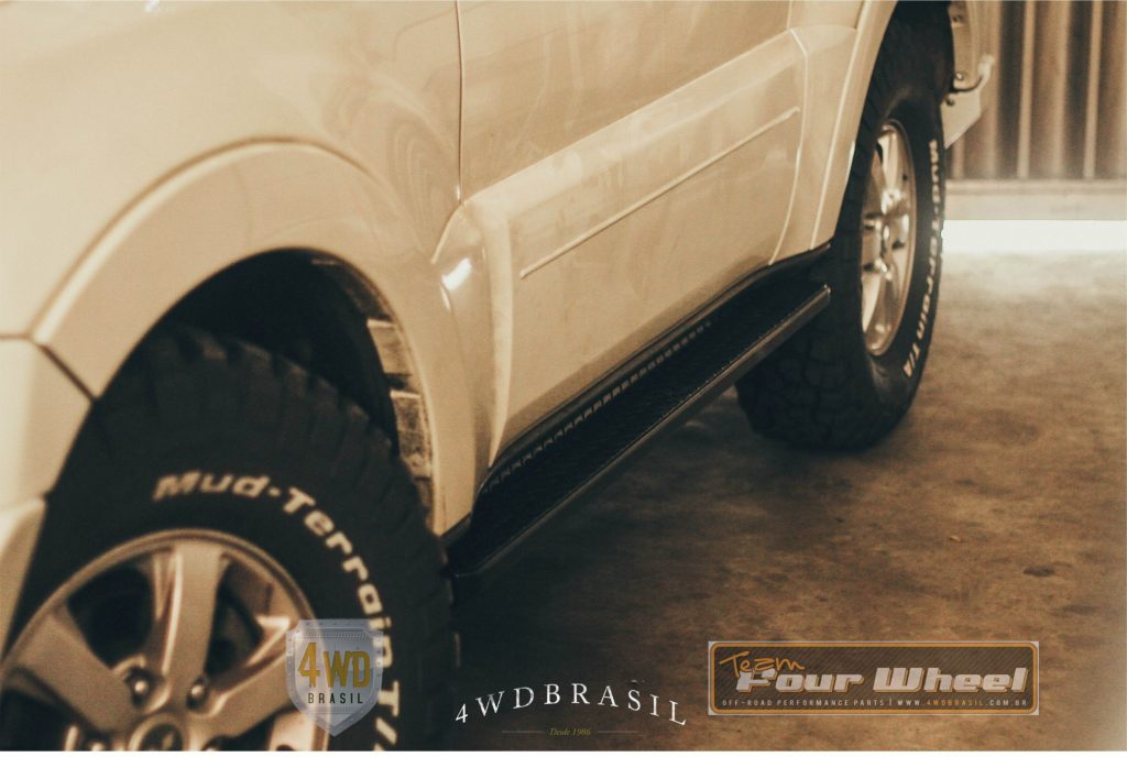 Estribo para Mitsubishi Pajero Full. 4WD Brasil acessórios para OFF ROAD de alta performance